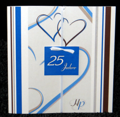 Einladung zur Silberhochzeit in topaktuellem blau und braun. Einladung zur Silberhochzeit in topaktuellem blau und braun.