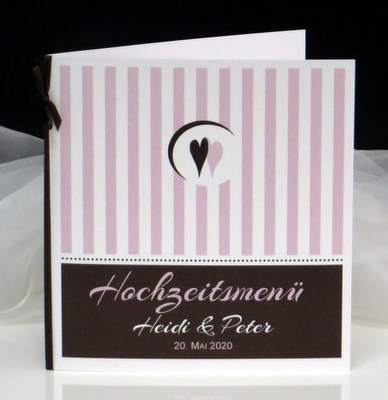 Dekorative Hochzeitsmenükarte als Klappkarte. Dekorative Hochzeitsmenükarte als Klappkarte.