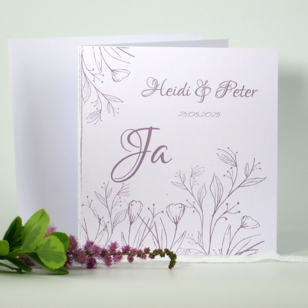 Hochzeitseinladung "Zarte Blüten" violett
